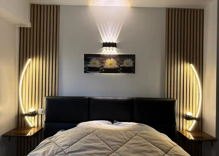90m2 Hyper Centre Sauna Apartmán