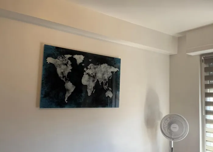 90m2 Hyper Centre Sauna *