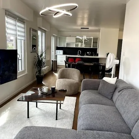 90m2 Hyper Centre Sauna