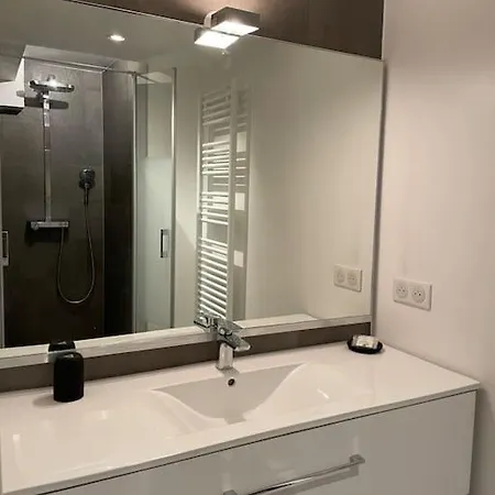 Apartment 90m2 Hyper Centre Sauna